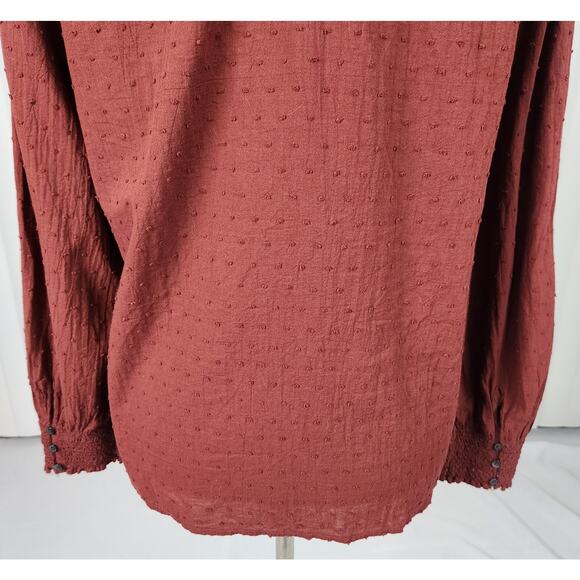 Madewell Sheer-Sleeve Mockneck Top in Clip Dot Rusted Burgundy Size Medium - Picture 9 of 11